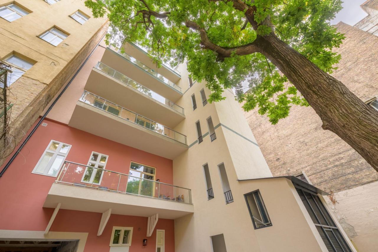 Millenium Spa-Heroes Apartment Budapest Ngoại thất bức ảnh
