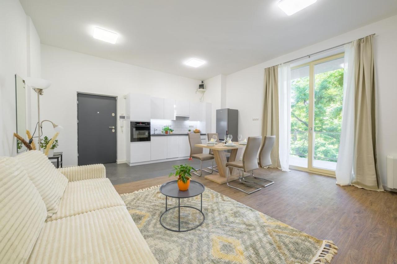 Millenium Spa-Heroes Apartment Budapest Ngoại thất bức ảnh